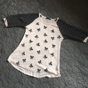 Tutta Bella Maternity Top size Medium